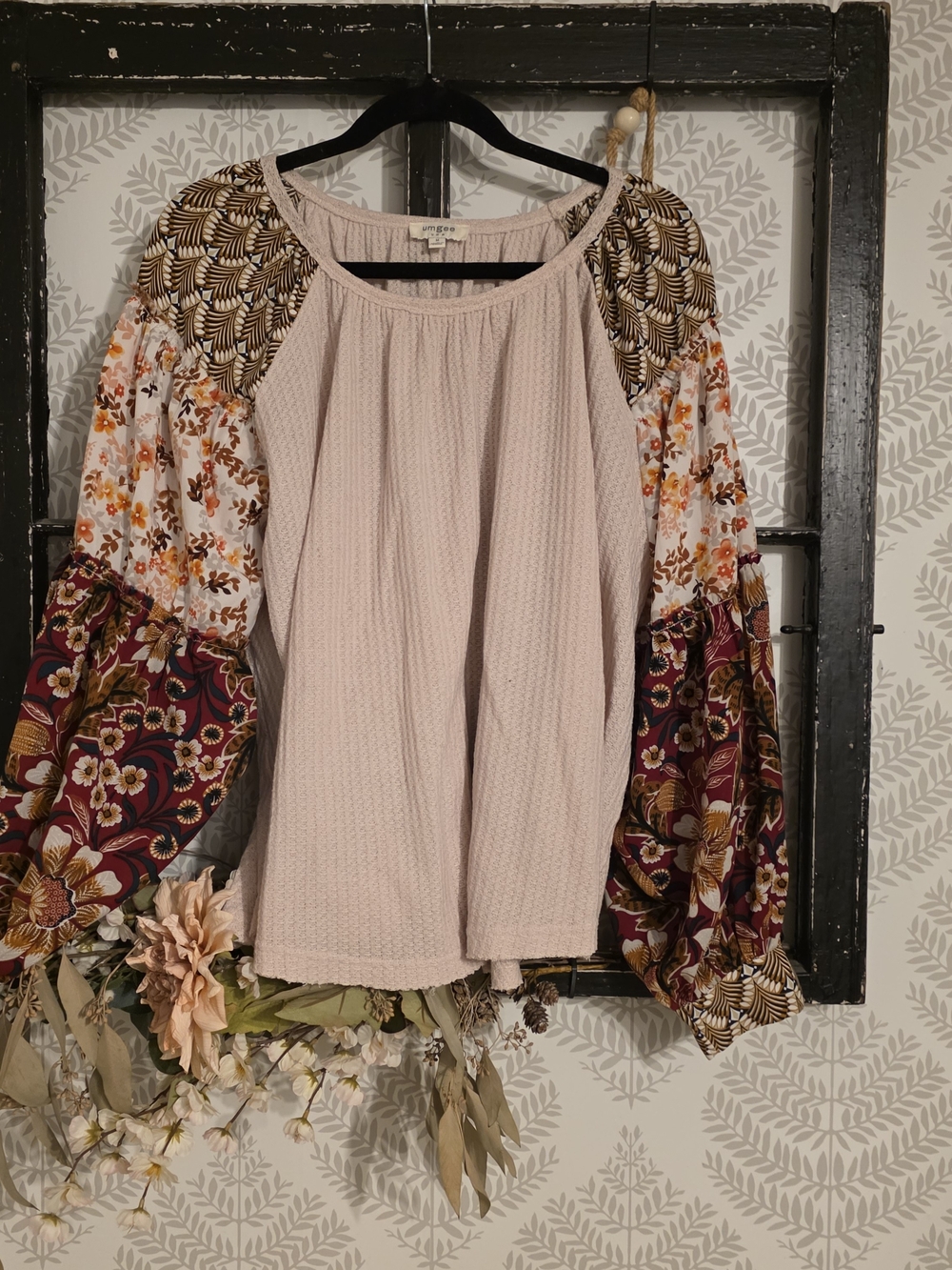 Umgee Blush Pink Peasant Tunic with Multi Floral Balloon Sleeves